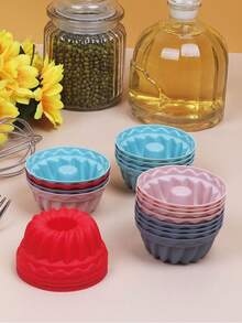 12个装硅胶南瓜玛芬杯模具，慕斯巧克力蛋糕布丁果冻模具，小型烘焙工具。家用蒸烤不粘圆形硅胶烤盘。硅胶蛋糕模具，带凹槽硅胶模具，DIY烘焙蛋糕模具，适用于蛋糕、果冻、面包、巧克力、果酱等。 - 彩色 - 查看 7