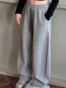 女童灰色阔腿运动裤，休闲轻便，适合春夏秋季穿着，运动风女童裤，女童服装，黑色裤子，运动服，绿色裤子，黑色裤子，童装，少女裤，运动裤，女童裤，少女服装，女童冬季服装，可爱裤子，青少年女童裤，条纹裤，女童服装，青少年女童工装裤，青少年女童运动裤，青少年女童喇叭裤，秋季青少年女童服装，8-12岁