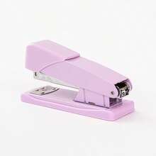 Mini-Hefter ist ein Muss für Schüler Federmäppchen. Er ist leichtlanganhaltendig und für den Büro- und Heimgebrauch geeignet.