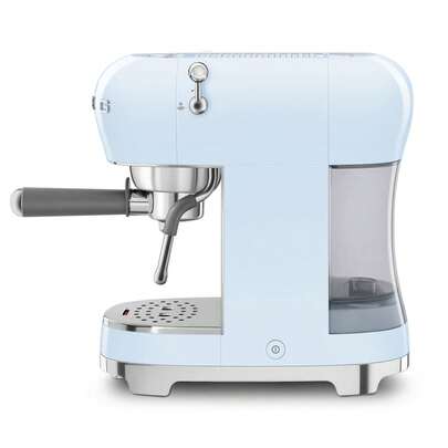  Smeg, ECF02PBEU - Macchina per caffè espresso con funzione vapore cappuccino, blocco termico, ampio contenitore per tazze e doppia funzione caffè, serbatoio acqua da 1 L, sistema facile da usare, 1350 W, blu