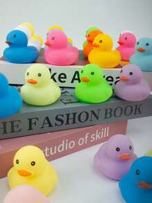 10/20/30pcs Pack Solid Color Squeeze Squeaky Cute Little Duck PVC Plastic Floating Water Pool Toys, Stress Relief & Party Favors, Suitable For All Seasons,Mini Rubber Ducks,Summer Toy,Water Squishy