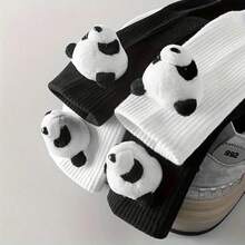 1 par de calcetines unisex 3D de panda - Diseño único de muñeco de panda con patrón personalizado y divertido, calcetines de tripulación novedosos para parejas, idea de regalo divertida y creativa