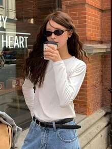 简约百搭白色长袖 T 恤，休闲宽松修身分层上衣，女士秋冬装 - 白色 - 查看 1
