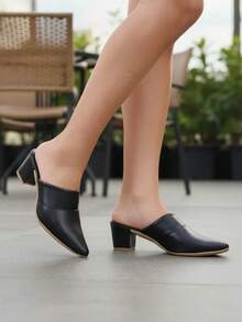 Scarpin Mule Feminino Salto Bico Fino Leve Confortável Casual - Preto - Visão 2