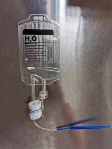 Conjunto combinado de plantas en maceta con riego por goteo, dispositivo de riego por goteo automático para regar flores y plantas, bolsa de goteo con temporizador para regar flores y plantas, muy adecuado para el cultivo de plantas en maceta