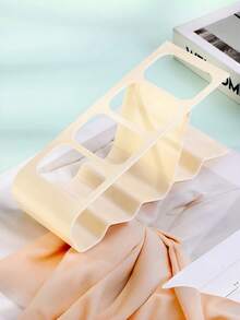 1 szt. Wielofunkcyjny stojak na piloty – wytrzymały plastikowy stojak na biurko, odpowiedni do salonu i biura, nie wymaga montażu, mieści 4 piloty i szklanki, minimalistyczny czarny design, antypoślizgowa podstawa, praktyczny wieszak w minimalistycznym stylu, dostępny na każdą porę roku, praktyczny stojak