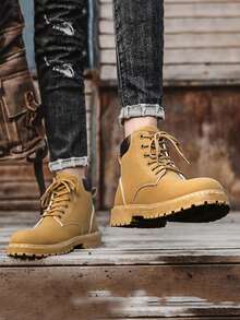 男士新款户外靴，2025春秋款，厚底徒步鞋，多功能短靴，英伦风工装靴，高帮鞋，复古英伦风徒步靴，黑色皮靴（尺码偏小一码） - 卡其色 - 查看 3