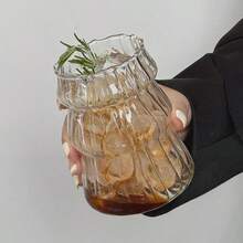 1 قطعة كوب زجاجي بشكل شجرة عيد الميلاد سعة 550 مل، كوب شرب جمالي للقهوة المثلجة واللاتيه والحلويات، كوب قهوة فريد، أساسي للحفلات، كوب زجاجي أنيق لحفلات عيد الميلاد والأعياد، هدية مثالية لرأس السنة وعيد الميلاد، بدون قش