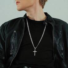 Women Pendant Necklaces