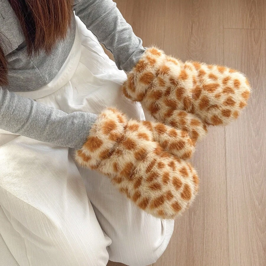 Christmas Deer Pattern Plush Gloves Winter Outdoor Riding Convenient Thick Warm Windproof 3 Pieces Set Women Men Thermal Touch Screen Cold Weather Mittens Soft Cozy Holiday Gift - Multicolor - View 1