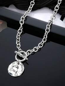 قلادة معلقة دائرية مطوية غير متماثلة بسلسلة سميكة من الموضة للنساء