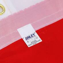 Juego de banderas de escritorio de lujo de 24 pases -, 5x 5, 5 pulgadas Bandera de escritorio estadounidense en miniatura con poste negro de 12, 5 - Color y resistente a la decoloracin - Viene con base negra y tapa dorada - 24 países - Ver 8