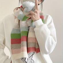 1 件女士厚实温暖冬季围巾 - 绿色和灰色横条纹，柔软无弹性披肩，适合休闲和正式穿着 - 寒冷天气配饰（手洗/干洗） - 适合秋冬季的优雅分层，时尚设计，舒适质地，多功能披肩，时尚女士 - 彩色 - 查看 3