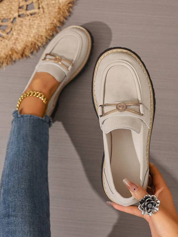 White Leather Loafers For Women, Thick Sole, Slip-On, Butterfly Buckle Decor, Casual Flat Shoes, Suitable For Spring, Autumn, All Seasons