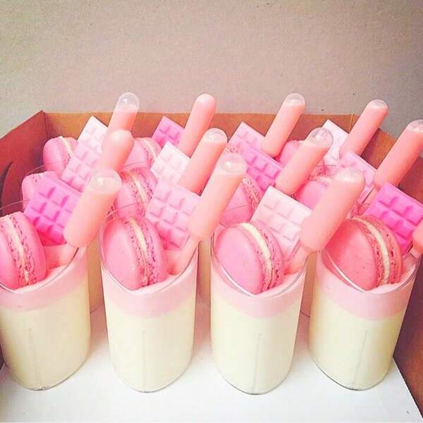 10/20/50 Stück 90ml Mini Dessert Becher (Bitte bestätigen Sie die Spezifikation und Größe vor dem Kauf), Kunststoff Party Dessert Becher, geeignet für Backen, Gebäck, Dessert, Pudding, Käsekuchen, Mousse, Kuchen Dekoration und so weiter, wiederverwendbar, geeignet für Partyveranstaltungen, Geburtstagsfeiern, Hochzeiten, Halloween, Neujahr, Weihnachten.