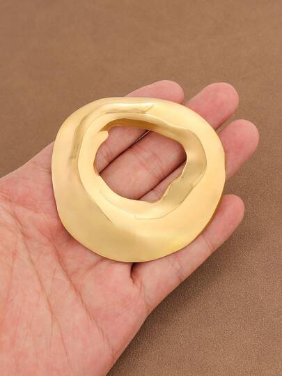 1 pezzo Spilla asimmetrica di design minimalista in acciaio inossidabile di colore oro/argento, grande e cava, spilla a forma geometrica aperta, adatta per l'uso quotidiano delle donne