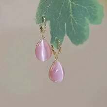1. A Pair Of Simple And Elegant Double-Sided Colored-Toned Drop-Shaped Cat's Eye Stone Pendant Earrings. They Are Perfect For Ladies To Wear Daily And For Social Gatherings. A Unique Jewelry Gift. - Hồng - Xem 5