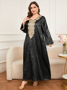 DEARCASE Gaun Gaya Arab Elegan Lengan Lebar Warna Metalik untuk Wanita Ukuran Besar - Hitam - View 1