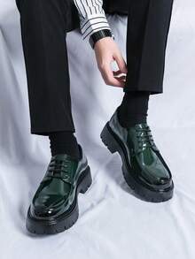 Scarpe in pelle verdi da cerimonia, scarpe da matrimonio versatili per uomo, scarpe in stile coreano britannico alla moda in pelle traspirante, scarpe casual eleganti con punta affusolata, scarpe derby in pelle lucida con suole spesse, scarpe eleganti stringate per cerimonie e feste, scarpe casual semplici per l'ufficio, scarpe da esterno alla moda - Verde - Visualizzare 7