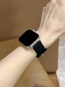 1 buah Tali Jam Tangan Silikon Motif Mawar Wanita, Kompatibel dengan Watch Fit 1/Fit 2/Fit 3/Fit 4/Fit 4 Pro - Hitam - View 3