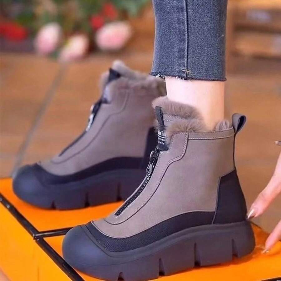 Botas de cuero cálidas con forro de felpa, botas de algodón, nuevas botas de nieve de suela gruesa para mamá, botas cortas de suela suave y ligeras para el invierno 2025 - Negro - Ver 1