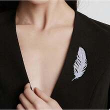 Exquisite Full Diamond Classic Feather Brooch Women's High-End Temperament Fashion Elegant Brooch High-End Suit Accessories Pin Buckle - Bạc - Xem 5