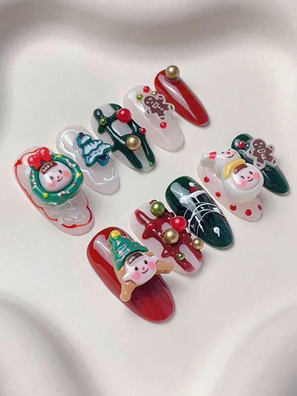 10 Stück süße Cartoon Weihnachts-Nägel, mittel-lang mandelförmig, rote Nägel, grüne Nägel, handbemaltes Karomuster mit 3D Weihnachtsbäumen, Schneemännern, Lebkuchenmännchen, süße Cartoon-Puppen, eingelegt mit asymmetrisch großen und farbigen Perlen, geeignet für Damen und Mädchen zum Tragen bei verschiedenen Anlässen wie Weihnachtsfeiern, Tanzveranstaltungen, Zusammenkünften, Rollenspiele usw.