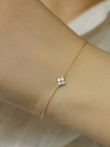 S925 Silver Plated 14K Gold Clover Bracelet For Women, Delicate & Minimalist Design, Studded With Diamonds