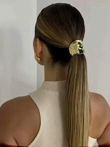 1 pièce Attache cheveux élastique en métal doré géométrique, style intéressant et audacieux. Attache cheveux de luxe pour tresses, manchette de cheveux en métal, support de tresse moderne, pince à cheveux minimaliste dorée, ornement capillaire, attache cheveux de mariage, cadeau pour elle, convient aux femmes et aux dames, même les hommes aux cheveux longs peuvent avoir l'air élégant et noble, supports de queue de cheval, élastiques, chouchous, cordes à cheveux, élastique à cheveux - Bandeau large et brillant pour cheveux - Voir 5
