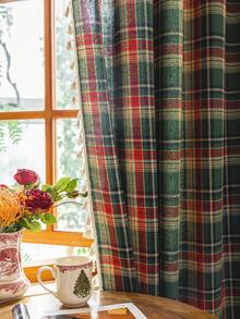 1 perdea în carouri verzi țesute în culorile Crăciunului, stil britanic vintage, țesătură periată, decor cu franjuri, lavabilă, buzunar pentru tijă, filtrare a luminii, separator de cameră, perdea scurtă de bucătărie, decor pentru casă, decor de Anul Nou, potrivită pentru dormitor, living, birou, sufragerie, balcon, petrecere de sărbători, decor de toamnă, decor de Anul Nou, decor de Crăciun, Crăciun fericit