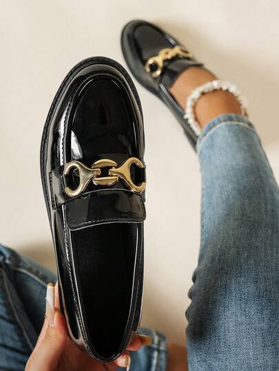 Plus Size Women's Multifunctional Casual Bow Decor Metal Chain Loafers Flat Shoes, Mirror Material, Retro Elegant British Style, Comfortable Soft Oxford Shoes, Black/White/Brown Luster, New Spring/Summer Autumn/Winter 2025 Style