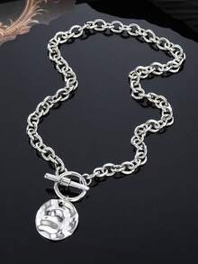 قلادة معلقة دائرية مطوية غير متماثلة بسلسلة سميكة من الموضة للنساء