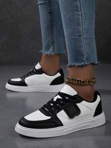 Women's Casual Sneakers, Fashion White Shoes, Street Style Skateboard Shoes, Lightweight - Black and White - View 4