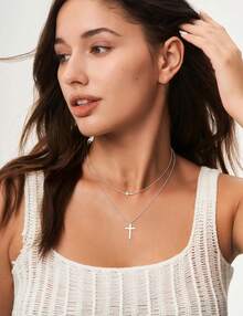 Women Pendant Necklaces