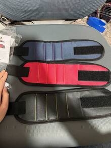 Ręcznie robiona magnetyczna opaska na nadgarstek, regulowany rozmiar, lekka i miękka, nie uciska nadgarstka. Silny magnes przyciąga przyciski, śruby, nity i drobne elementy, umożliwiając swobodną obsługę obiema rękami.