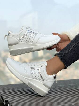 2026 Spring New Women Platform White Sneakers, Lace-Up Hidden Wedge, Comfortable Sports Shoes, Versatile Round Toe Casual Wedge Sneakers, Suitable For Daily Wear, Outdoor Running, Campus Student Outfit, All Season