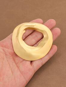 1pc Fashionable Gold/Silver Color Minimalist Asymmetrical Stainless Steel Large Hollow Brooch Pin, Geometric Open Lapel Pins Suitable For Women's Daily Wear