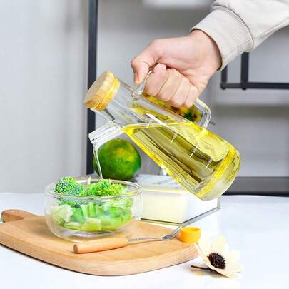 1 Large-Capacity High Borosilicate Glass Oil Bottle, Large-Capacity Household Kitchen Oil Bottle With Scale, Glass Oil Bottle, Glass Vinegar Bottle, With Measuring Device, Oil-Proof Overflow Device, Seasoning Bottle, Outdoor Barbecue Camping Picnic, Kitchen Supplies