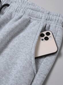 Men's All-Season Sports Joggers, With Adjustable Drawstring, Side Pockets And Patch Logo Design, Suitable For Gym And Running - Light Grey - View 6