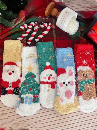 1 par de calcetines de mujer de felpa coral multicolor con diseños de árbol de Navidad, Papá Noel y muñeco de nieve, aptos para uso en interiores/hogar, calcetines acogedores