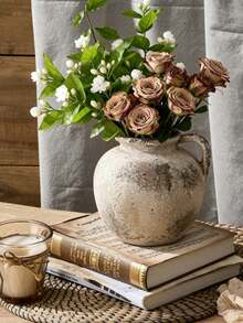 一件传统手绘复古侘寂风格陶瓷花瓶，可盛水，赤陶花瓶，简约装饰花瓶，日式侘寂风格圆腹窄口花瓶，适合民宿艺术装饰，做旧风格为房间增添奢华富丽的气息。现代简约，创意设计 - 多色D - 查看 3