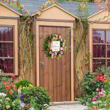 Coronas de Puerta para Primavera Y Verano, Corona de Flores Artificiales de 15.7 Pulgadas, Guirnaldas Decorativas Colgan con Bayas Artificiales, Flores Coloridas y Letrero de Welcome - 1 - Ver 4