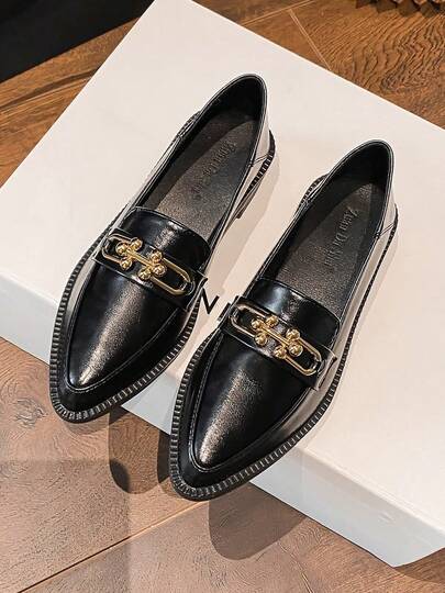 女士时尚百搭通勤金属装饰乐福鞋