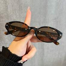 1 Pair Oval Small Frame Stylish Chic Unisex Classic Retro Star Fashion Glasses, PC Material, Suitable For Driving, Travel, Camping, Outfit Matching, Photography - Multicolor - View 3