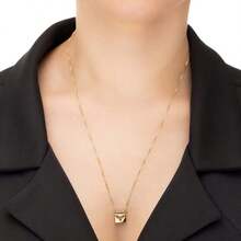 Women's Necklace With Sacred Spiritual Handle And Heart Plated In 18k Gold - Gold - View 5