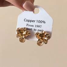 1 Pair Vintage French Cat Eye Stone & Metal Flower Earrings, Delicate Earrings With Unique Design For Women