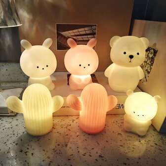 Cute Multi-Shape Small Night Light For Bedroom, Bathroom, Dorm, Atmosphere Lamp, Battery Powered (Non-Rechargeable), Birthday Gift For Girlfriend, Friend