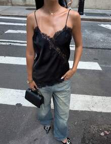 Women Satin Lace Camisole Top Sleeveless Spaghetti Strap Silk Lace Trim Cami Top Asymmetrical Tank Top Streewear - 黑色 - 查看 2