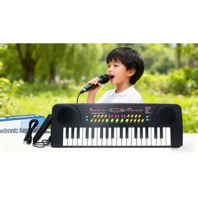 Piano digital de 36 teclas - Herramienta de enseñanza musical ideal para principiantes y entusiastas, incluye micrófono para un aprendizaje interactivo  Piano electrónico para niños de 36 teclas (incluye micrófono, cable USB y soporte): un teclado introductorio para los más pequeños, este juguete musical interactivo fomenta el aprendizaje temprano y es el regalo perfecto para Navidad o un cumpleaños.  Teclado electrónico portátil de 36 teclas, especialmente diseñado para los más jóvenes: un juguete musical educativo ideal para principiantes, que incluye micrófono, lo que lo convierte en el regalo perfecto para Halloween, Navidad y cumpleaños.  36 teclas Teclado electrónico portátil con micrófono - Doble uso batería/USB, juguete musical educativo para niños y niñas de 3 a 7 años, regalo de cumpleaños y Navidad con estuche de transporte
