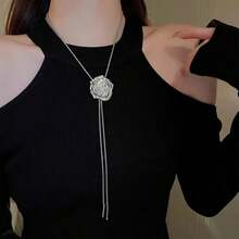 1pc Unique Stainless Steel Non-Fading Chain Metal Rose Necklace, Adjustable Length With Multiple Wearing Methods